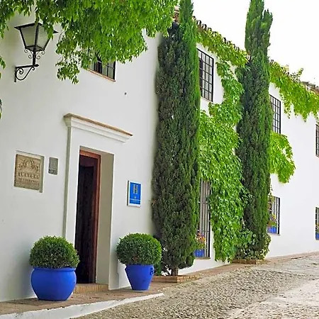 Alavera De Banos Hotel