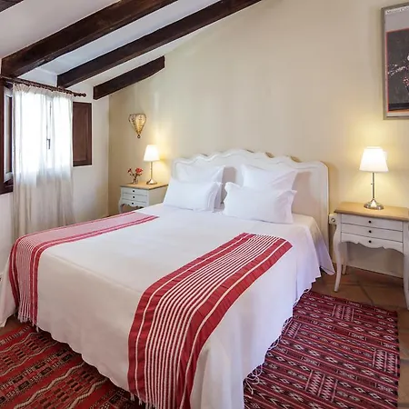 Hotell Alavera De Banos *