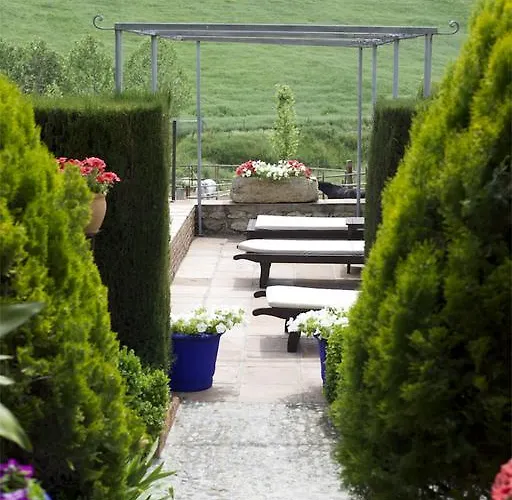 Alavera De Banos Hotell