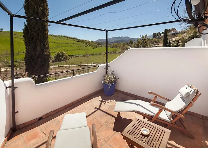 Hotel Alavera De Banos *