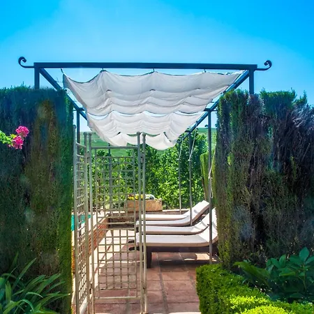 Hotel Alavera De Banos *