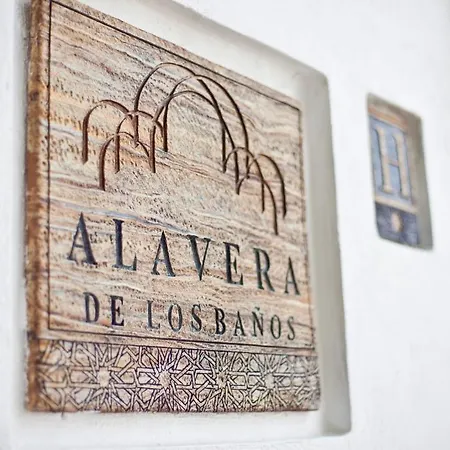 Alavera De Banos Отель